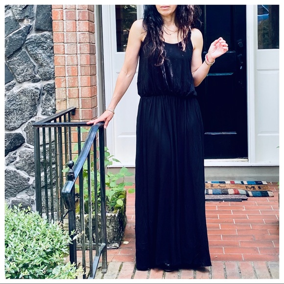 SPAGHETTI STRAPS MAXI DRESS WITH SIDE POCKETS - Picture 6 of 10